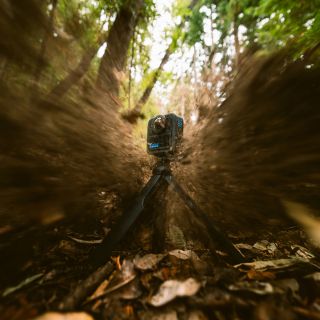 Už žiadne "kam otočiť kameru"! 👋 S novou #GoProMAX2 zachytíte úplne VŠETKO okolo seba. 🌍 Predstavte si, že bicyklujete...